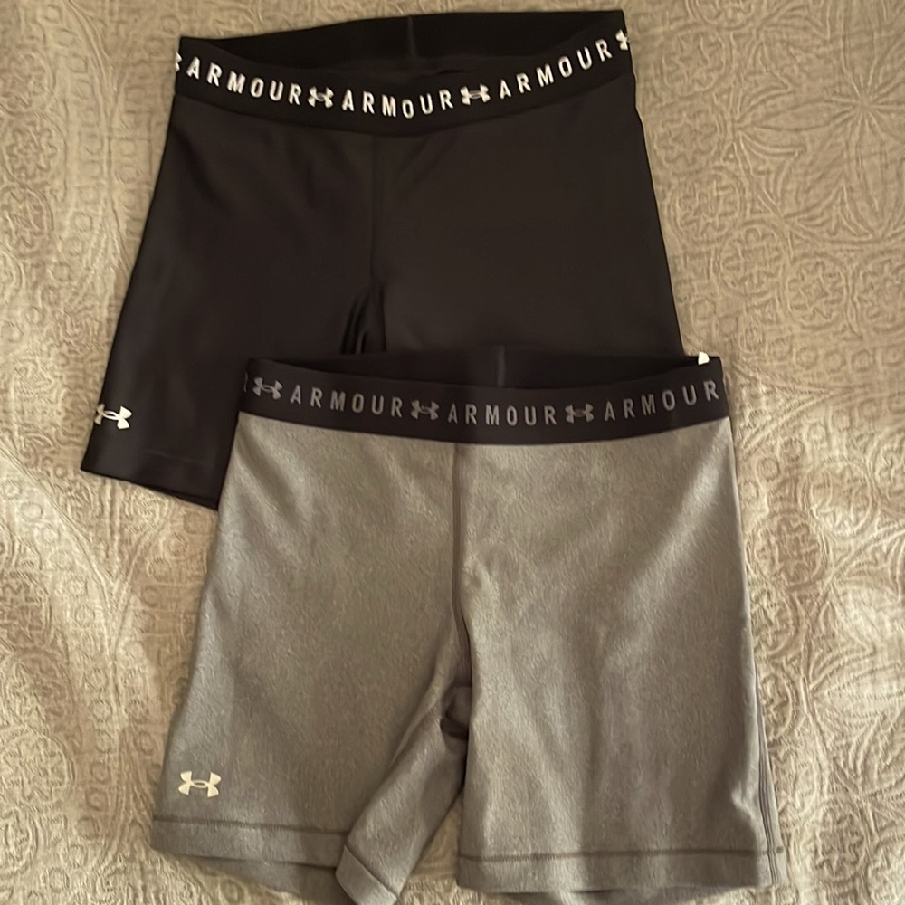 Compression shorts